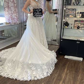 Katelyn's Alterations & Design - Sewing & Alterations Near Me - Evansville, Indiana Katelyn's Alterations & Design - Sewing & Alterations Near Me - Evansville, Indiana