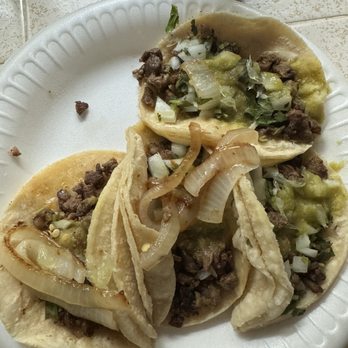 Tacos El Hidalguense - Tacos de asada - Food Trucks Near Me - Salida, California