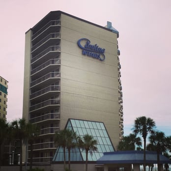 Carolina Winds - Front view - Hotels Near Me - Myrtle Beach, South Carolina