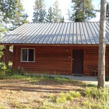 Headwaters Lodge & Cabins at Flagg Ranch - Standard cabin - Hotels Near Me - Moran, Wyoming
