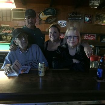 Grapevine - FAST EDDIE PLAYIN THE PONIES. - Bars Near Me - Fresno, California