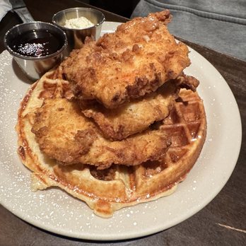 Brick & Mortar Cafe - Chicken and Waffles - Breakfast & Brunch Near Me - Albany, Oregon