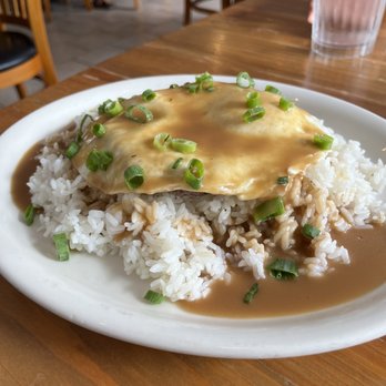 Moke’s Bread And Breakfast - Loco Moco - Breakfast & Brunch Near Me - Honolulu, Hawaii