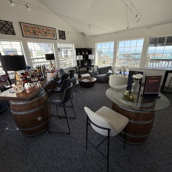 Vino Mendecino - Tasting room - Wine Bars Near Me - Gualala, California Vino Mendecino - Tasting room - Wine Bars Near Me - Gualala, California
