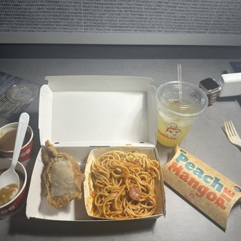 Jollibee - 1pc Chickenjoy w/ Jolly Spaghetti and Drink, Mashed Potatoes, Peach Mango Pie Pineapple Quencher - Filipino Near Me - Chantilly, Virginia Jollibee - 1pc Chickenjoy w/ Jolly Spaghetti and Drink, Mashed Potatoes, Peach Mango Pie Pineapple Quencher - Filipino Near Me - Chantilly, Virginia