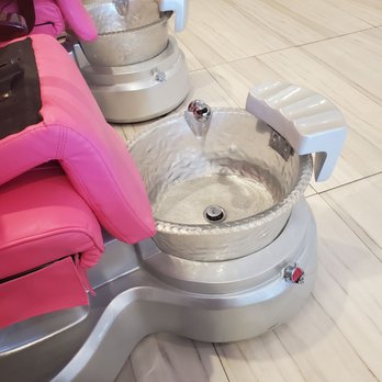 Trésor Nails Brows Lashes - Nail Salons Near Me - Lexington, Kentucky Trésor Nails Brows Lashes - Nail Salons Near Me - Lexington, Kentucky