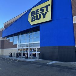 Best Buy Janesville
