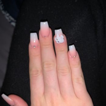 Ardora Nail Lounge - Nail Salons Near Me - Silverdale, Washington