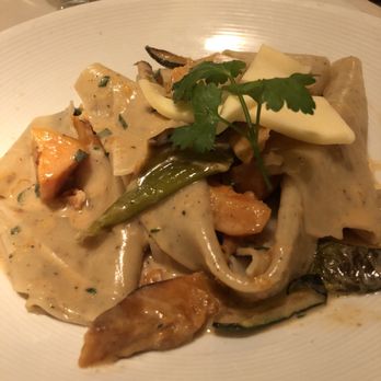 Savinos - Black Pepper Pappardelle - Italian Near Me - Belmont, Massachusetts Savinos - Black Pepper Pappardelle - Italian Near Me - Belmont, Massachusetts