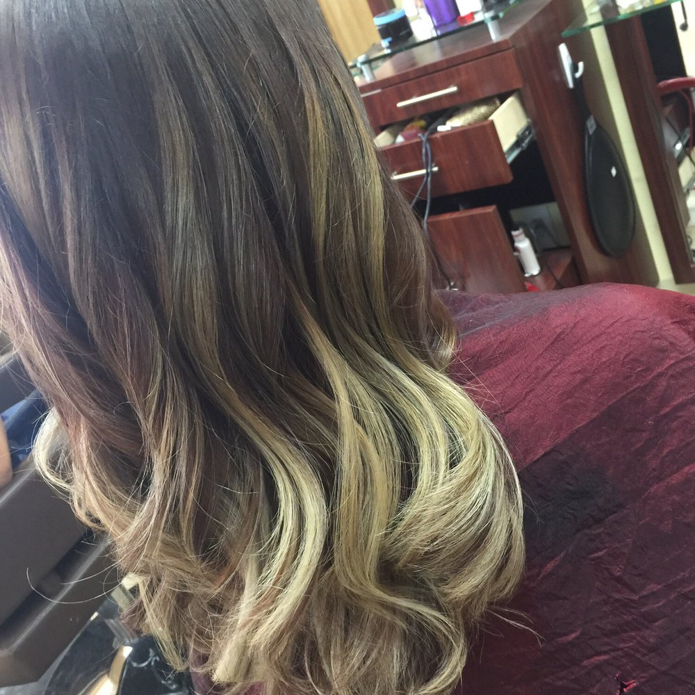 Sunshine Salon - Gotta get the side view! Such a wonderful difference. - Hair Salons Near Me - Carson, California Sunshine Salon - Gotta get the side view! Such a wonderful difference. - Hair Salons Near Me - Carson, California
