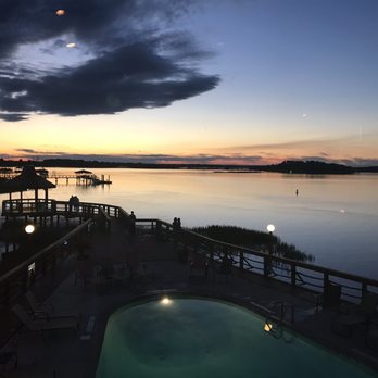 Sunset Grille - Sunset - New American Near Me - Hilton Head Island, South Carolina Sunset Grille - Sunset - New American Near Me - Hilton Head Island, South Carolina