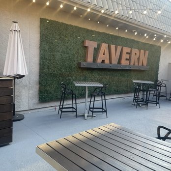 Fireside Tavern - Bars Near Me - Costa Mesa, California