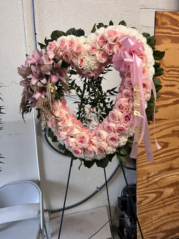 Reviews of AB GARDENCENTER & FLORIST Updated September 2024 743