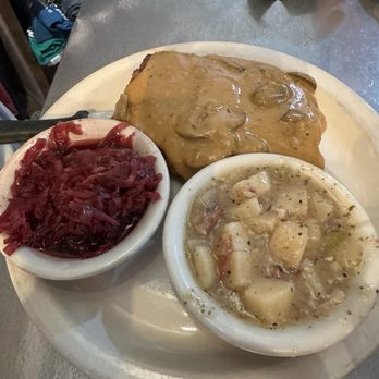 Rathskeller Bistro - Jaeger Schnitzel - New American Near Me - Fredericksburg, Texas