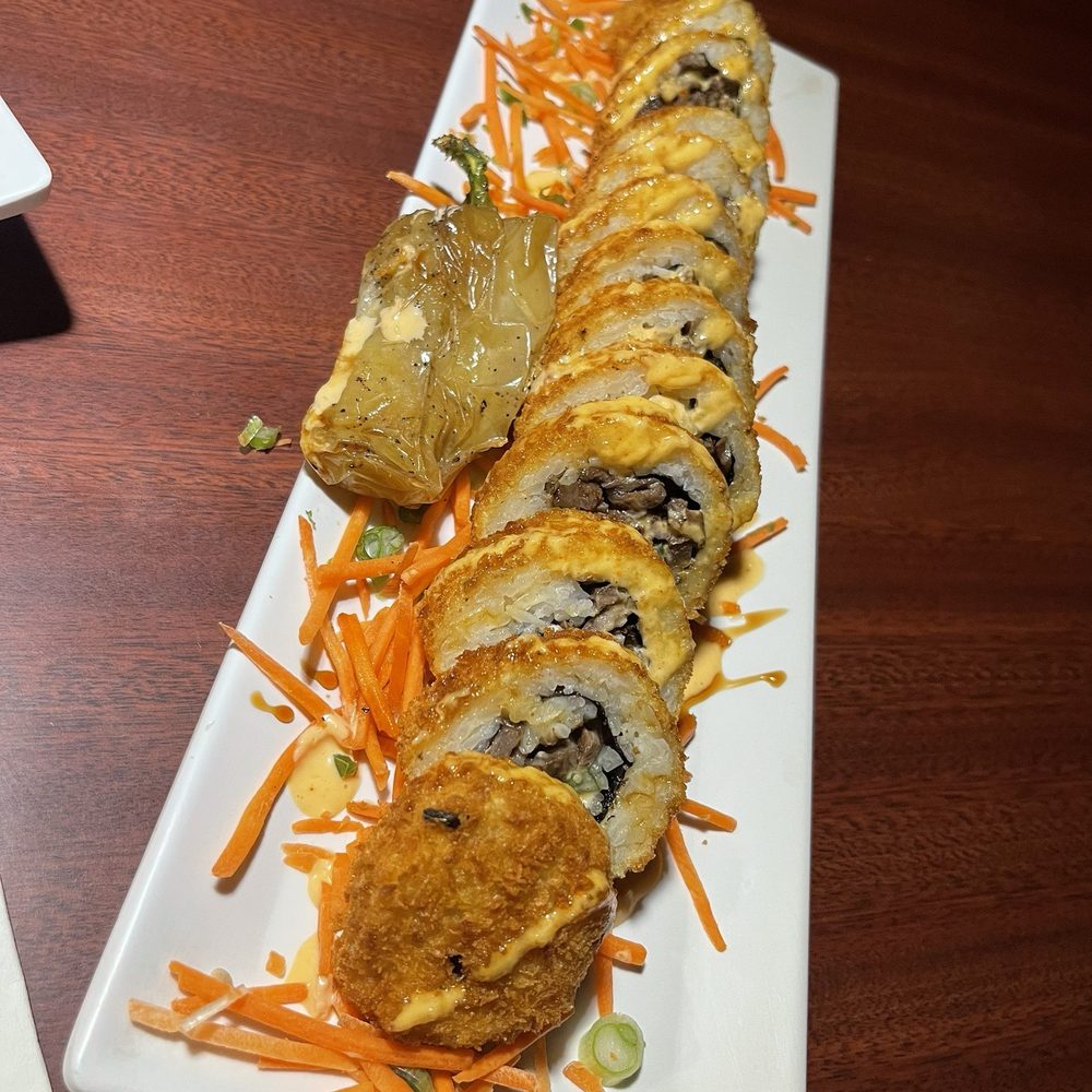 Sushi with carne asada Sushi with carne asada
