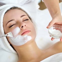 Beauty by Sayya - Custom facial