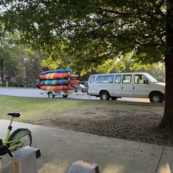 Outdoor Chattanooga - The kayaks all loaded up and ready to go. - Rafting/Kayaking Near Me - Chattanooga, Tennessee