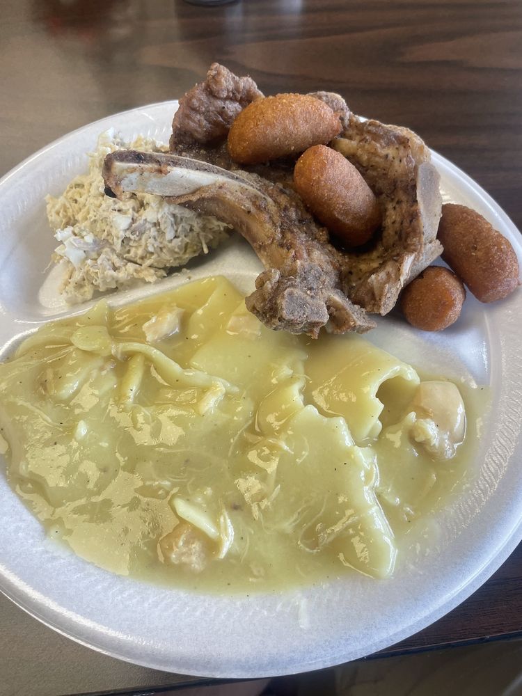 SOUTHERN COMFORT CAFE & CATERING Updated September 2024 2207 W 5th