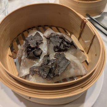 R&D Restaurant - Asian Fusion Near Me - Toronto, Ontario