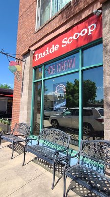 Inside Scoop Creamery by null