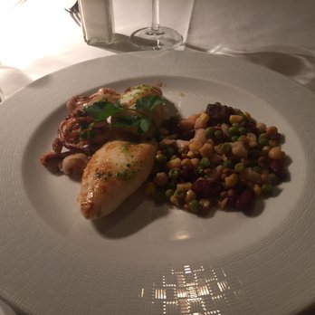 La Fonda - Grilled baby squid with grilled vegetables - Mediterranean Near Me - Barcelona, B La Fonda - Grilled baby squid with grilled vegetables - Mediterranean Near Me - Barcelona, B