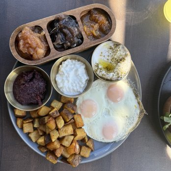 Polina Cafe - Polina breakfast - Cafes Near Me - Woodland Hills, California Polina Cafe - Polina breakfast - Cafes Near Me - Woodland Hills, California