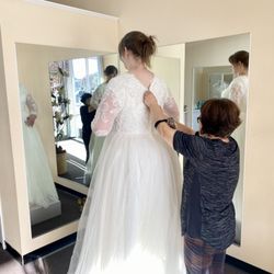 CC's Tailor - Taking in the wedding dress!
