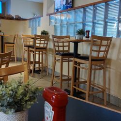 Pierce Street Deli - Inside View Pic 2