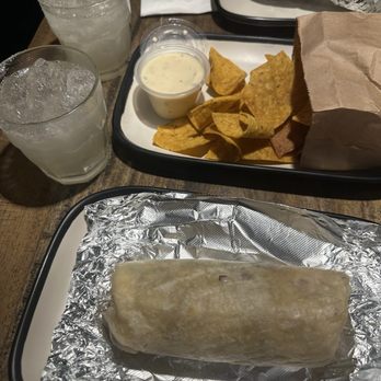 Felipe's Taqueria - Mexican Near Me - Cambridge, Massachusetts