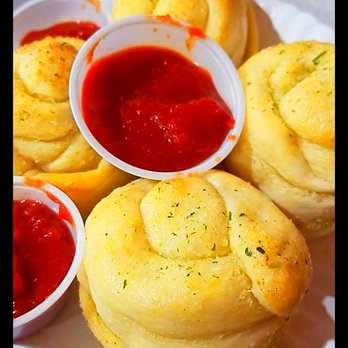 Bankside Pizza - Garlic knots - Pizza Near Me - Diana, Texas Bankside Pizza - Garlic knots - Pizza Near Me - Diana, Texas