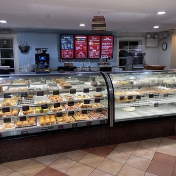 Aldo's Bakery - Baked goods and pastries - Bakeries Near Me - New Shoreham, Rhode Island