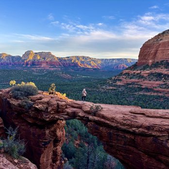 Devil's Bridge Trail - Hiking Near Me - Sedona, Arizona Devil's Bridge Trail - Hiking Near Me - Sedona, Arizona