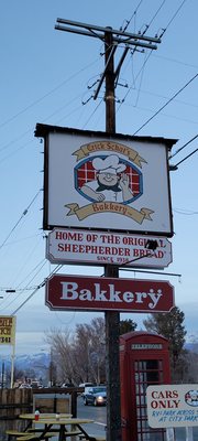 Erick Schat's Bakkerÿ by null