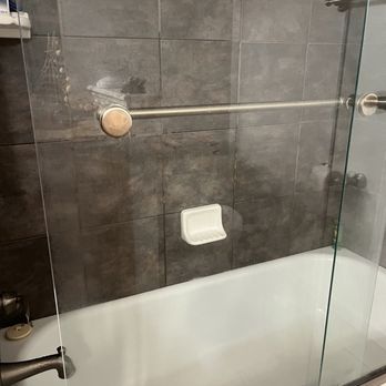 Maria's Housekeeping Service - Shower door - Home Cleaning Near Me - Sacramento, California Maria's Housekeeping Service - Shower door - Home Cleaning Near Me - Sacramento, California