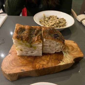 NOTTO Pasta Bar - Fresh complimentary bread - Italian Near Me - London, XGL