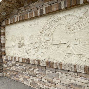 Buffet Palace - Front of restaurant's art - Buffets Near Me - North Richland Hills, Texas