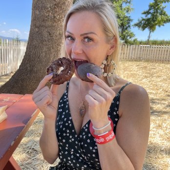 Boa Vista Orchards - The cookies are also delicious! - Fruits & Veggies Near Me - Placerville, California