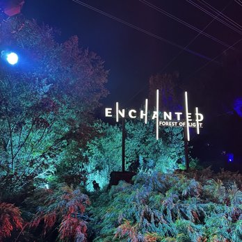 Descanso Gardens - Enchanted: Forest of Light (holiday lights display) - Botanical Gardens Near Me - La Canada Flintridge, California Descanso Gardens - Enchanted: Forest of Light (holiday lights display) - Botanical Gardens Near Me - La Canada Flintridge, California