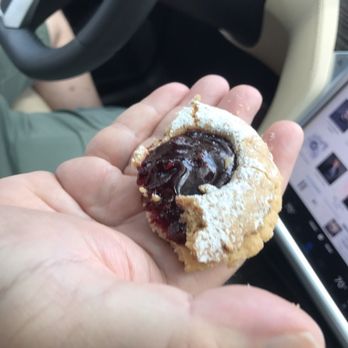 B & W Bakery - linzer tart - Bakeries Near Me - Hackensack, New Jersey B & W Bakery - linzer tart - Bakeries Near Me - Hackensack, New Jersey