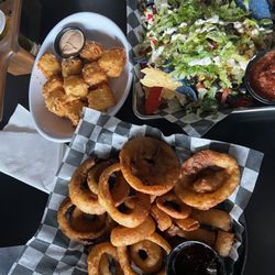 Appetizers galore!