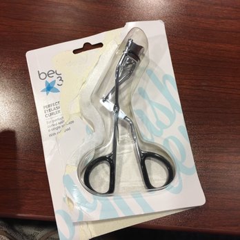 CVS Pharmacy - When u make a quick stop even though u are 20min late for work bc ur makeup isn't complete without a little curl . #FirstWorldProblems - Drugstores Near Me - Dallas, Texas