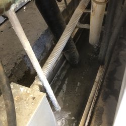 Riviera Laundry & Cleaners - Wide dangerous access. Smells.