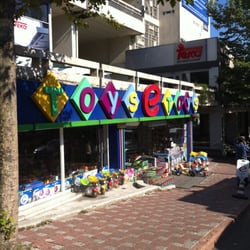Toys E Toys