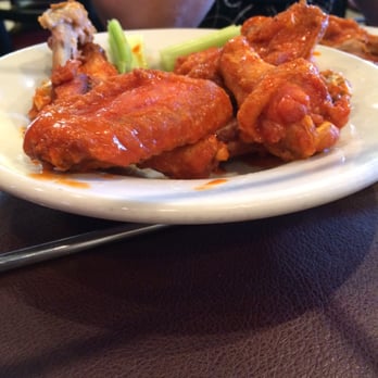 Stef's Pizza - Hot Buffalo wings with ranch and celery. - Pizza Near Me - Saint Peters, Missouri Stef's Pizza - Hot Buffalo wings with ranch and celery. - Pizza Near Me - Saint Peters, Missouri