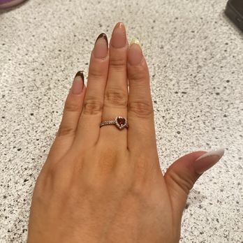 Sofia's Fashion Nails - Nail Salons Near Me - New York, New York