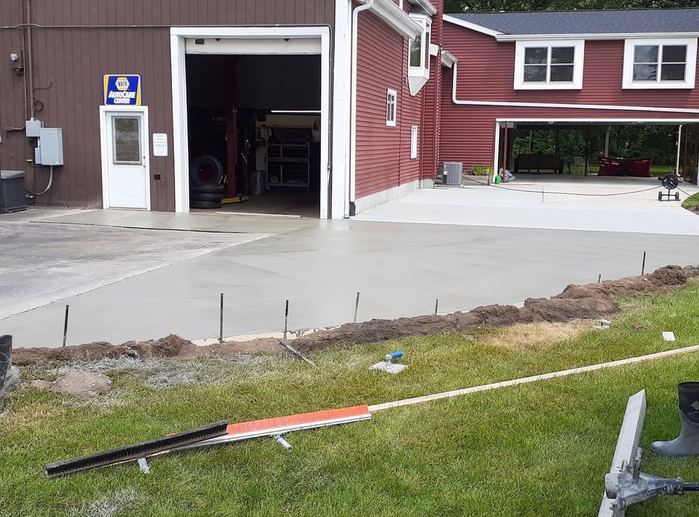 RAPIDS AUTO SERVICE Updated June 2024 431 Raymerville Ct, Eaton