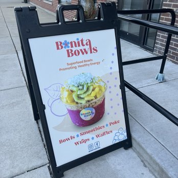 Bonita Bowls Park Ridge, IL - Outside - Acai Bowls Near Me - Park Ridge, Illinois