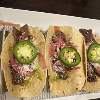 Marker 99 Restaurant & Lounge - New American Near Me - Melbourne, Florida