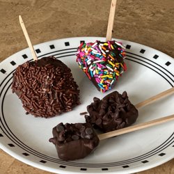 The Cheesecake Castle - Chocolate Covered Strawberries!