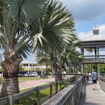 Cocoa Riverfront Park - Parks Near Me - Cocoa, Florida Cocoa Riverfront Park - Parks Near Me - Cocoa, Florida